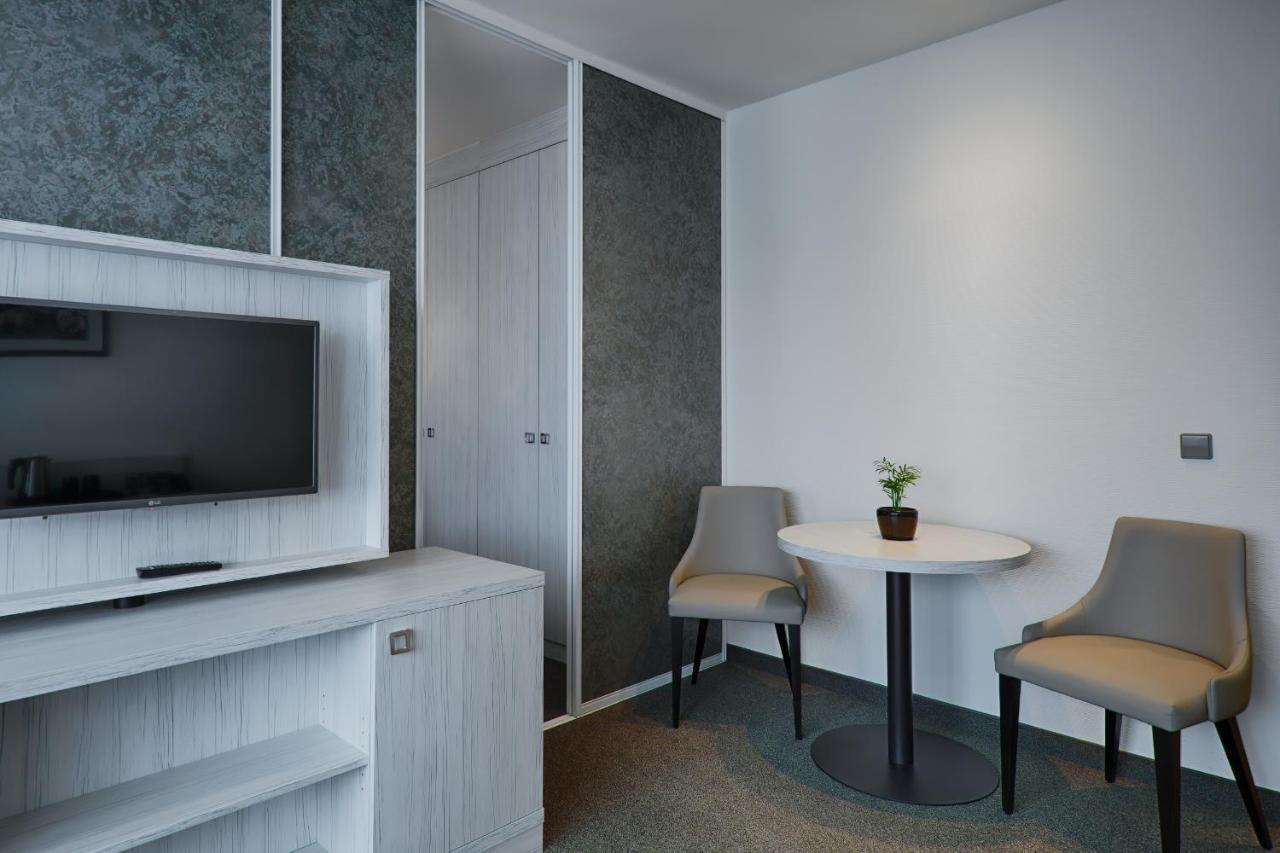Hotel Townhouse Dahlewitz Dış mekan fotoğraf